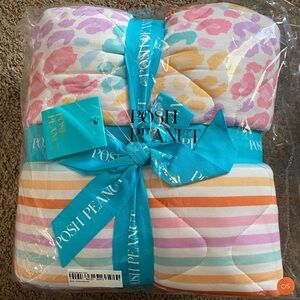 Posh Peanut Mina quilt NIB